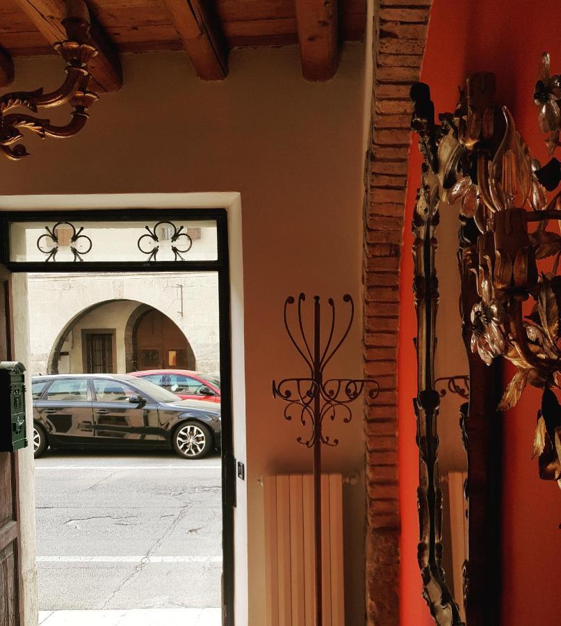 Torre Ca Emo, La Mansarda Di Serravalle 维托里奥·威尼托 外观 照片